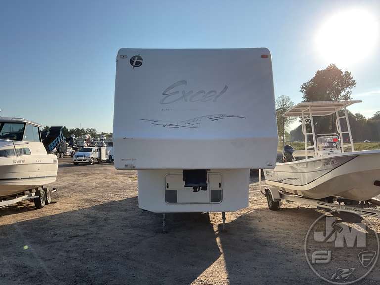 202 EXCEL 35PKE VIN 4DLRV352X21003284 FIFTH WHEEL CAMPER Jeff Martin