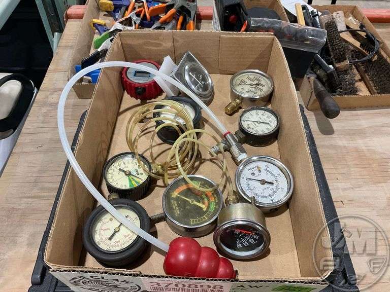 SNAPON VACUUM GAUGE SET, FUEL INJ. PRESSURE GUAGE SET, OTHER GAUGES