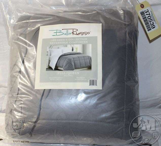 FULL/QUEEN REVERSIBLE COMFORTER GREY DONATED BY DENNY AND PATTI