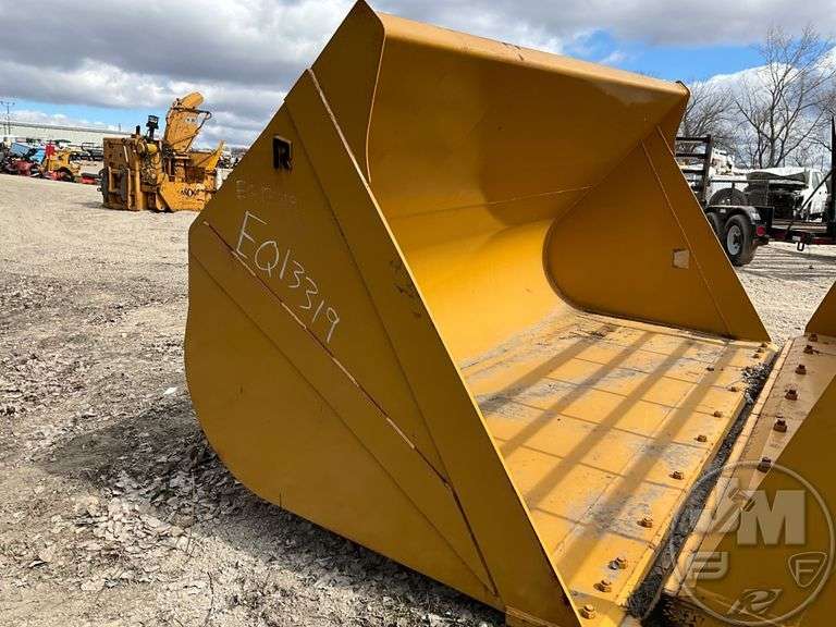 2013 ROCKLAND CL SN 182728 972 WHEEL LOADER BUCKET PINON COAL LOADING