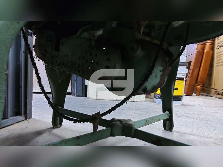 ANTIQUE DEXTER DEFENDER PORCELAIN ON STEEL WASHING MACHINE W/WRINGER