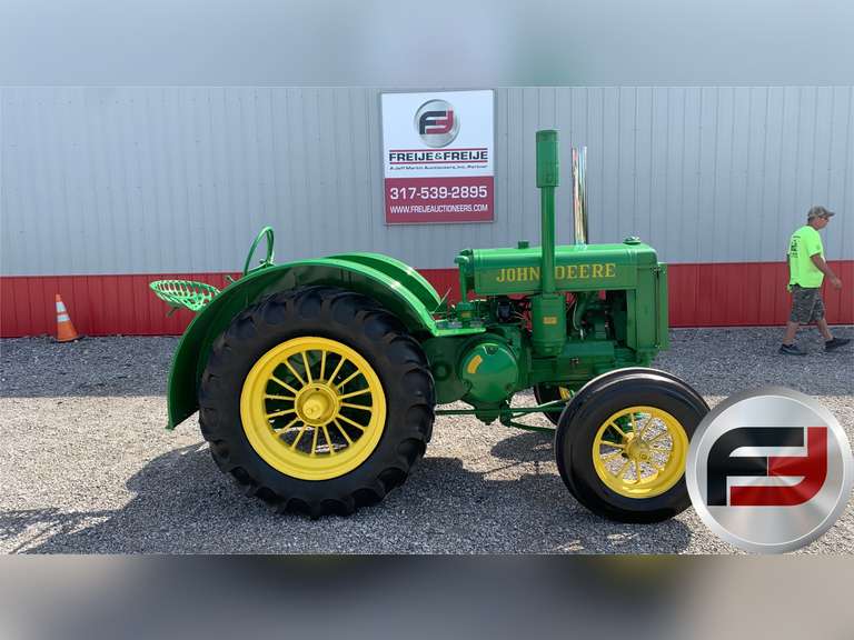 1935 JOHN DEERE D TRACTOR SN 119565 Freije & Freije Auctioneers