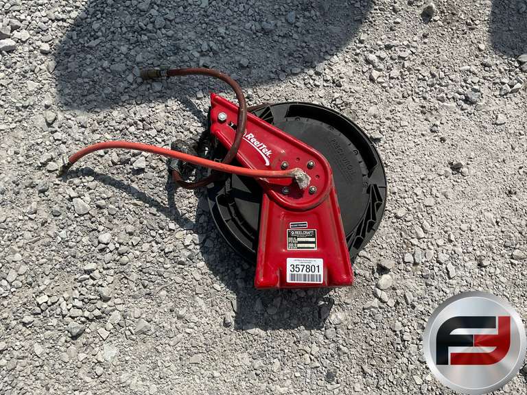 REELCRAFT AIR HOSE REEL MODEL RT650OLP SERIAL 051026004 Freije