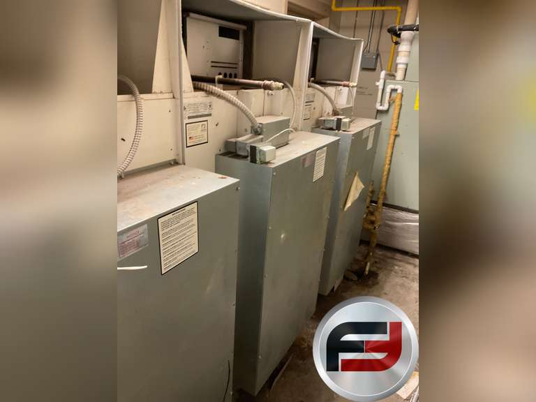 DEXTER DCWD55HCZ10TS GAS DRYER Freije & Freije Auctioneers