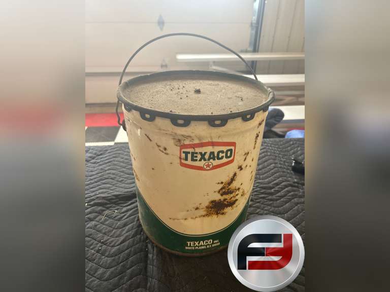 UNICO HYDRAULIC OIL R&O 2 GALLON CAN AND 35LBS CAN Freije & Freije