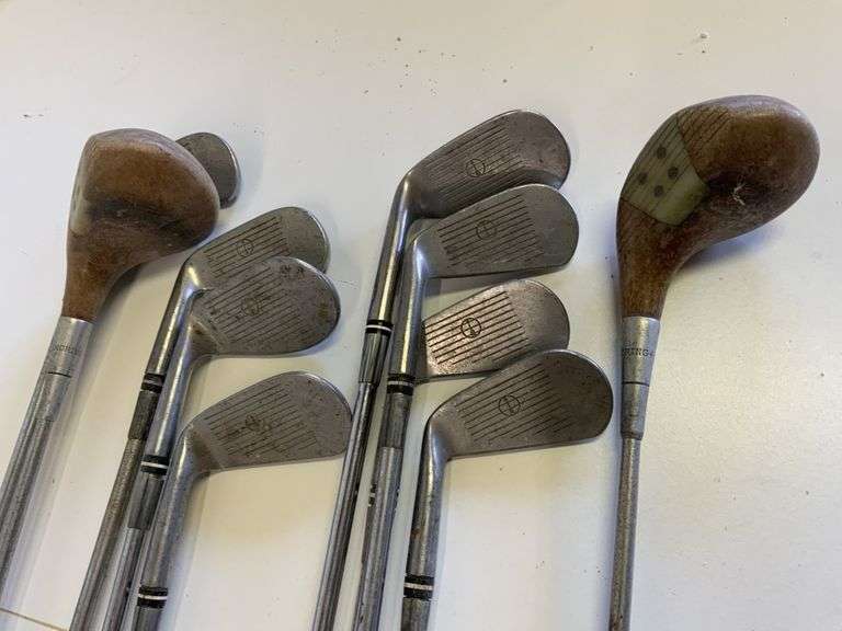 Vintage golf clubs Legacy Auction Company