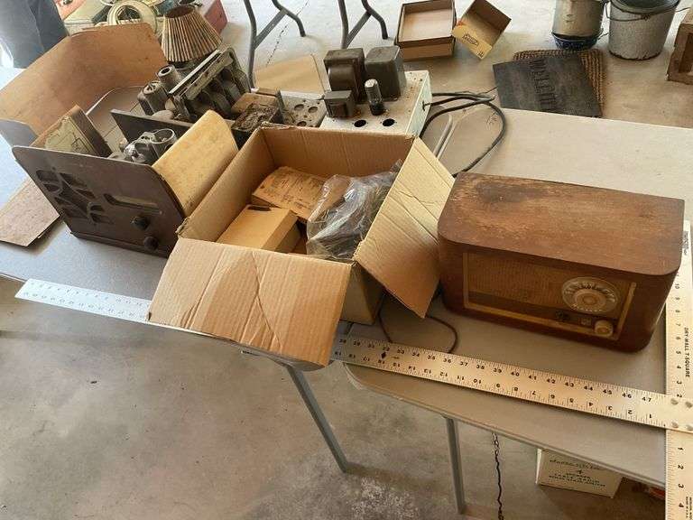 Vintage parts, radios Legacy Auction Company