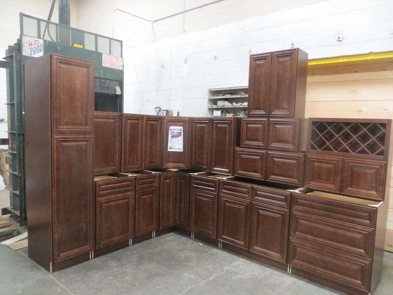 Bristol Chocolate Kitchen Set 10' x 15' Lambrecht Auction, Inc.