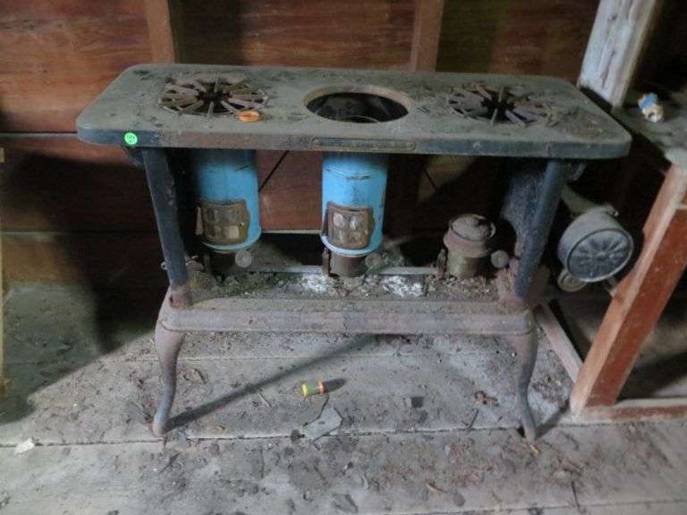 Antique Perfection Kero Stove Lambrecht Auction, Inc.