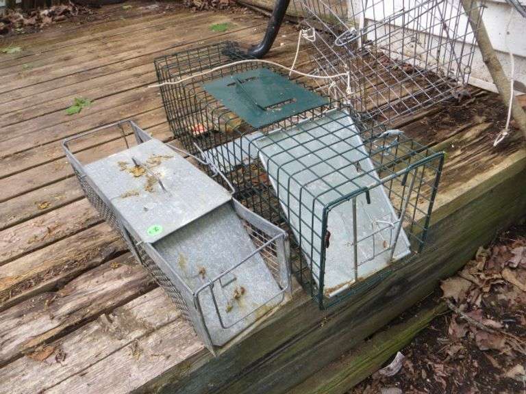 HaveaHeart Traps Midsized, Cage Lambrecht Auction, Inc.