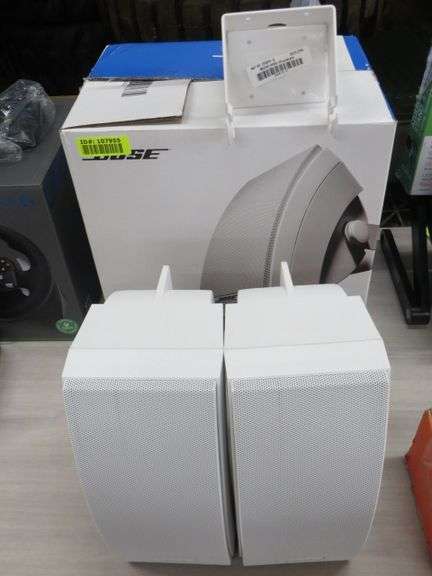Bose 251 Environmental Speakers In White - Lambrecht Auction, Inc.