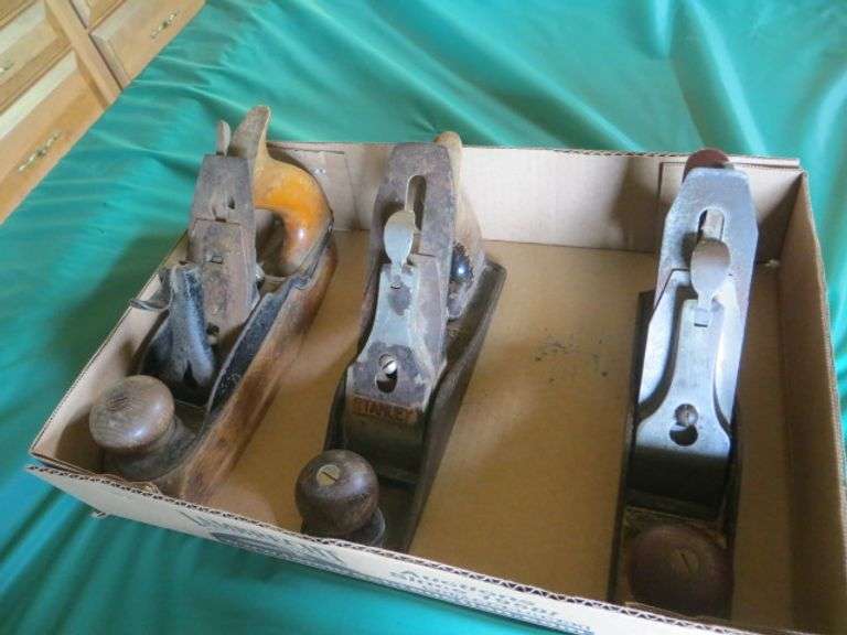 Bailey Number 4 Plane And Others Lambrecht Auction, Inc.