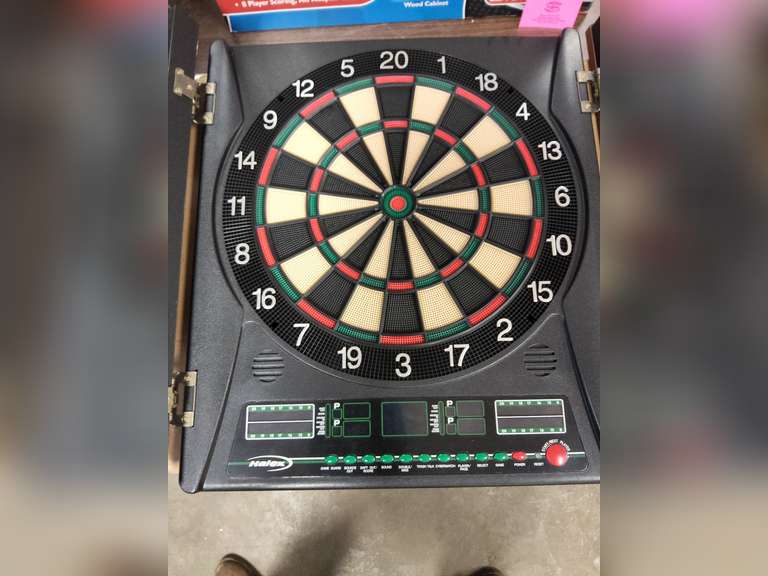 Halex Cricketview electronic dartboard w/ some darts Lindsay Auctions