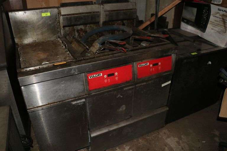 VULCAN DEEP FRYER AND GRILL COMBO Lawler Auction Company