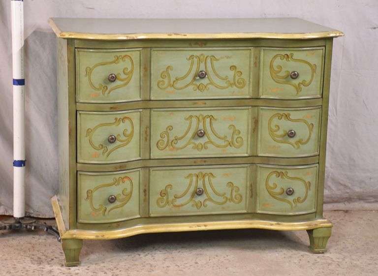 Blue/green distress painted 3 drawer bachelor's chest; 522180 R.H
