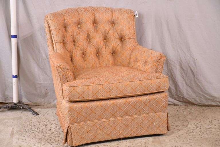 Woodmark Originals upholstered club chair with tufted back; 1037410