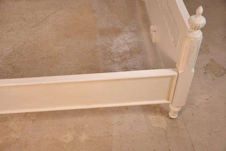 Beyond Borders "Britta" white French style king size bed with rails