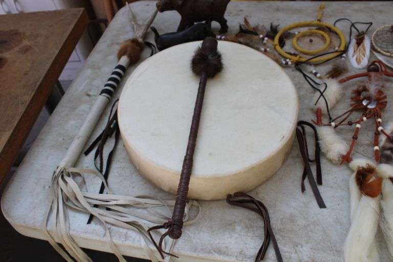 Native American items Lee Real Estate & Auction Service