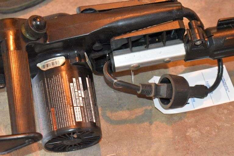 Remington Electric Branch Wizard Plus Saw, Model RM101SB Maring