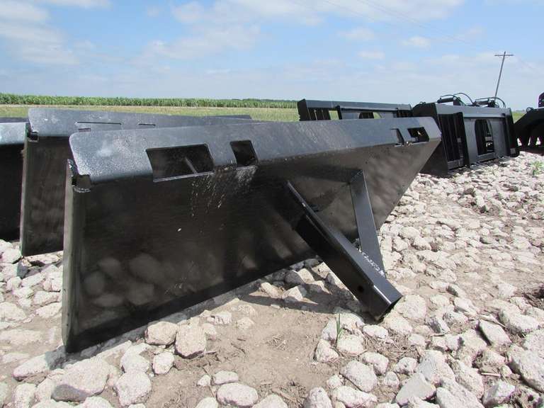 New Skid Steer hitch receiver w/ quick attach Adam Marshall Land