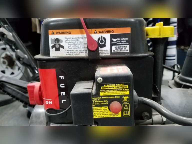 Snow Devil 26" Snow Thrower - Electric Start, Self Propelled, 208CC