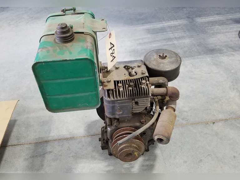 Briggs & Stratton 8 HP Engine - Horizontal Shaft - Adam Marshall Land