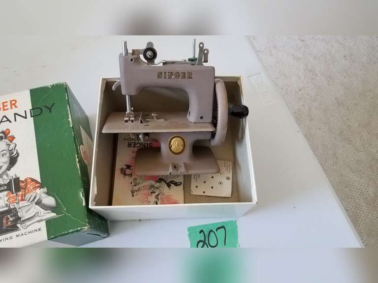 Child's Singer Sewing Machine Adam Marshall Land & Auction, LLC