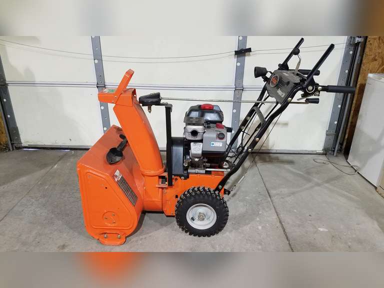 Ariens Compact 24 Snowblower, 2 Cycle Briggs & Straton Engine, W