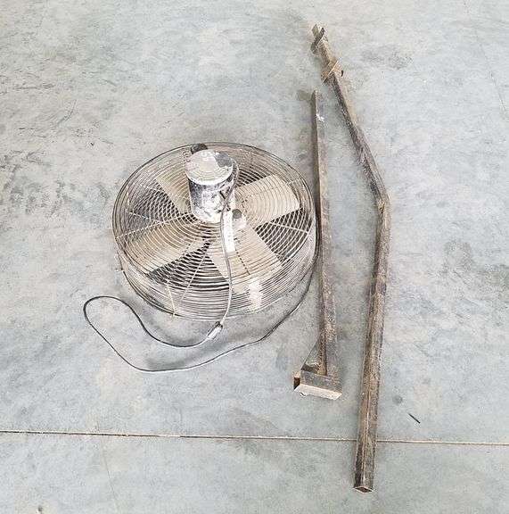 Sullivan's 26" Turbo Fan W/12' Mounting Bracket Adam Marshall Land