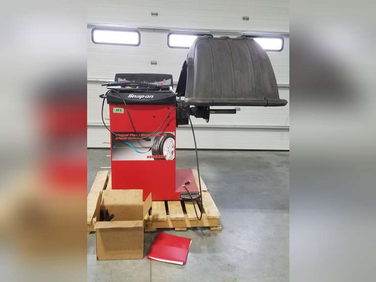 Snapon Computer Wheel Balancer Model eewb304 W/Manual Adam Marshall