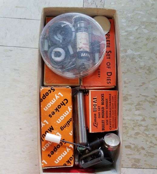 Reloading Bench/Station W/Mounted Lyman TruLine Junior Reloading Press