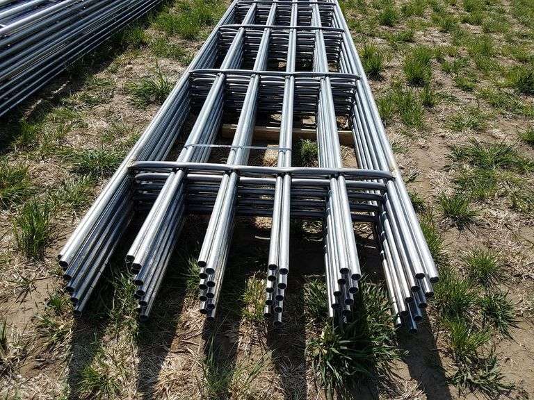 New 20 ft. continuous fence panels, 6 bar, sold 10 x bid Adam
