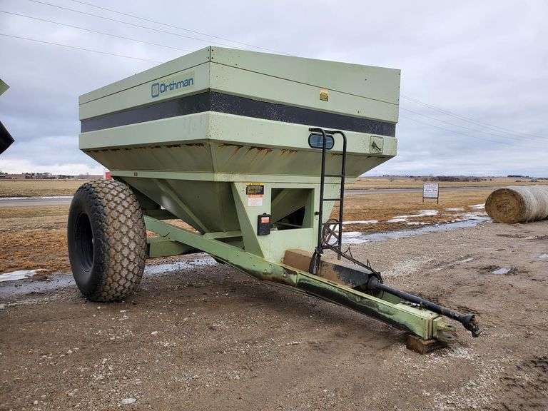 Orthman 608 Grain Cart Adam Marshall Land & Auction, LLC