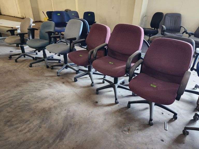 (6) Office Chairs Adam Marshall Land & Auction, LLC