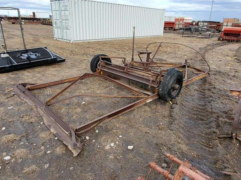 Pull Behind Road Grader Adam Marshall Land & Auction, LLC