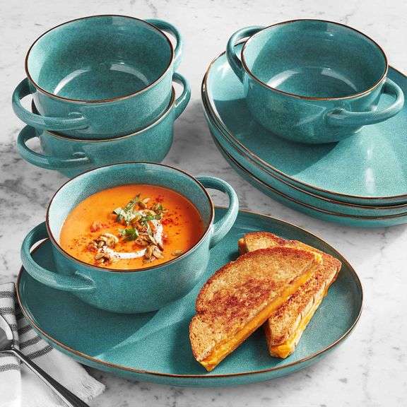 Member's Mark 8 pc bowl and appetizer plate set Matthews Auctioneers