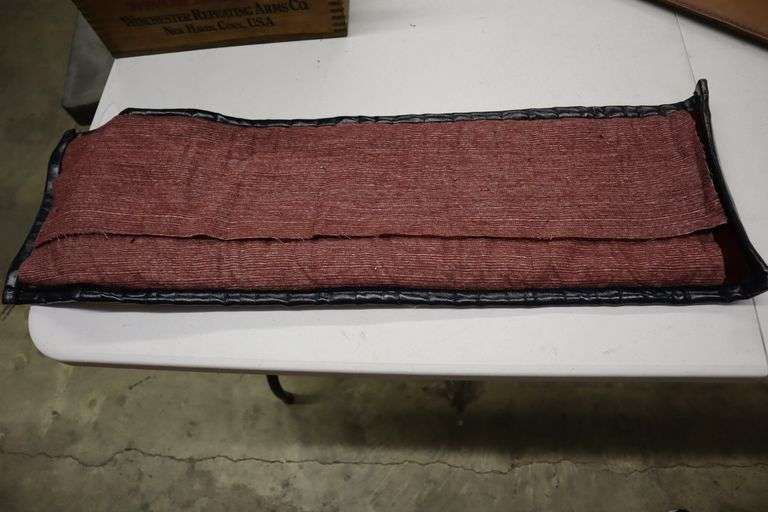 Roll up Knife Holder Matthews Auctioneers