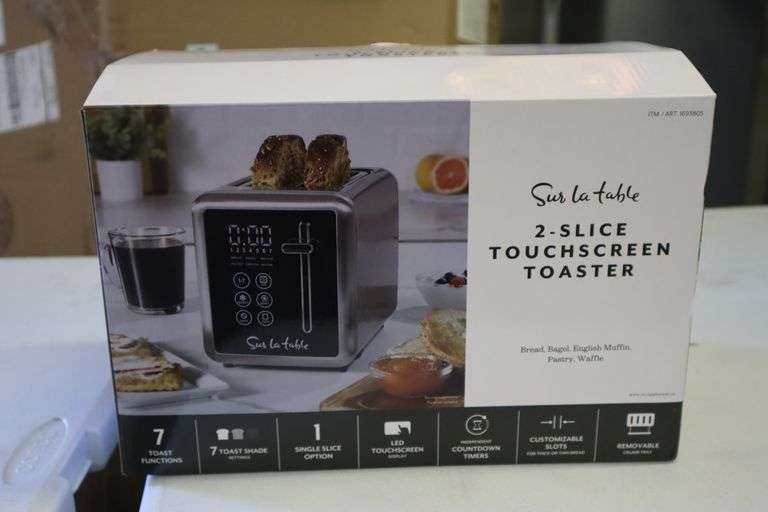 Sur la table 2 slice touchscreen toaster - Matthews Auctioneers