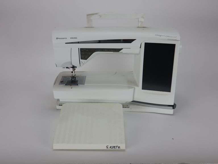 HUSQVARNA Viking Designer Diamond Embroidery Machine Matthews Auctioneers