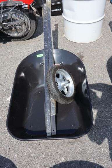 Husky Wheelbarrow Kit - Missing Hardware - Matthews Auctioneers