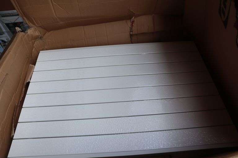 Patio coffee table Matthews Auctioneers