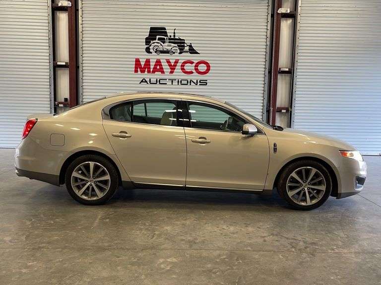 2009 LINCOLN MKS Mayco Auctions