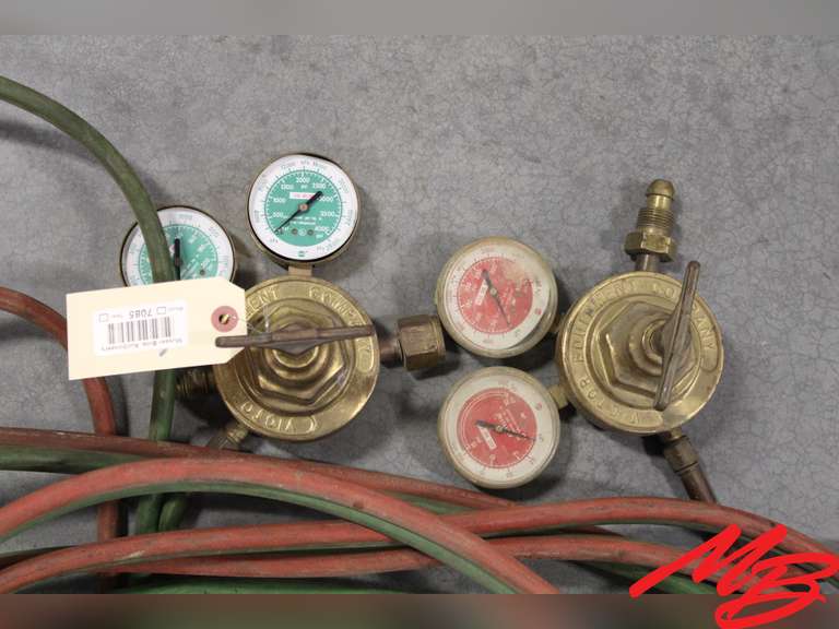 Oxygen/Acetylene torch, Victor gauges & hose Musser Bros. Inc.
