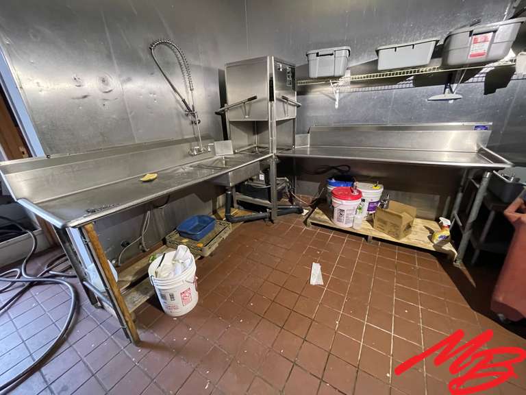 Commercial Restaurant Dishwasher with Sink and Drying Table