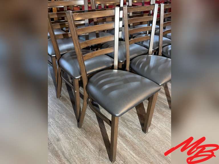 LIKE NEW Just Chair Manufacturing Dining Chair 35”x18”x18” Musser