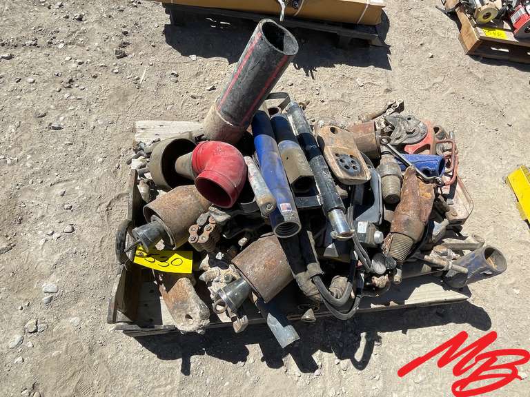 Asst Pipe Pullers, Directional Boring Bits, Pipe Breaking Tools(04)