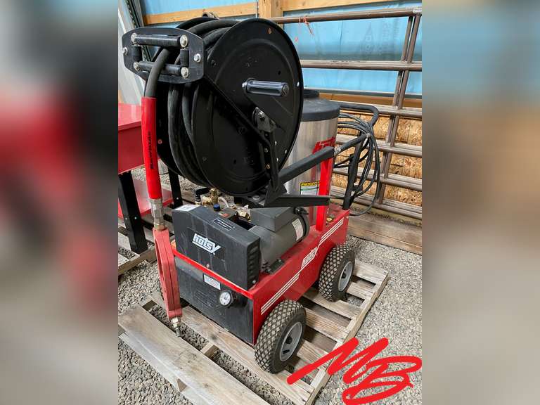 Hotsy Steam Cleaner Model 295SS Musser Bros Inc