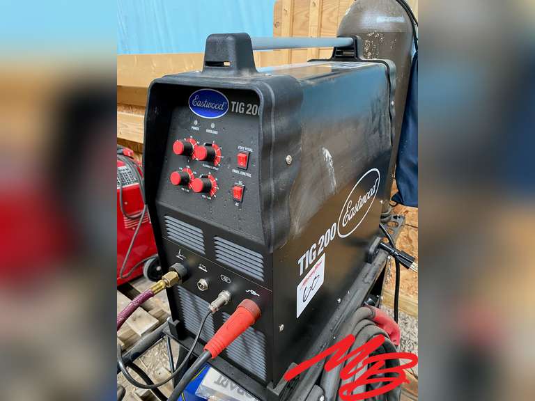 New Eastwood Tig 200 Welder with Leads and New Eastwood VersaCut 60