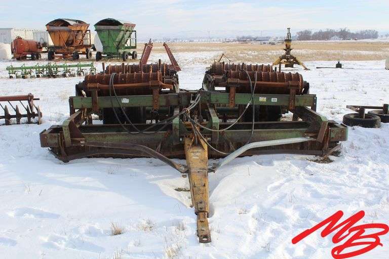 Kewanee Roller Harrow 22' Musser Bros Inc