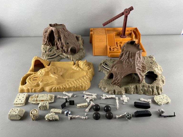Large Group Of Vintage Star Wars Playsets And Pieces Matthew Bullock